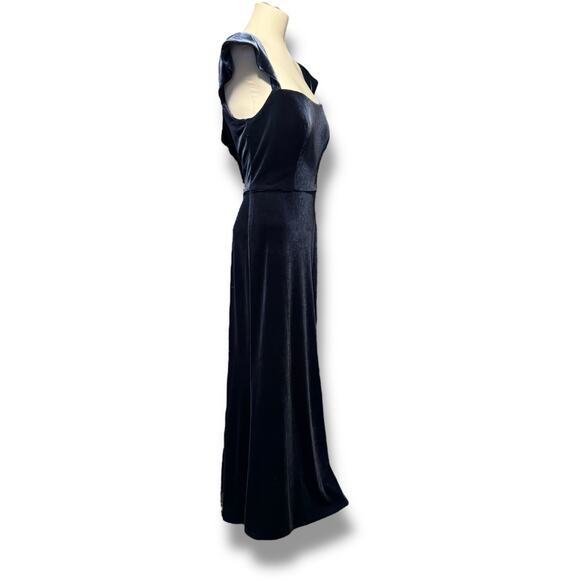 Jenny Yoo Issa Off-The-Shoulder Stretch Velvet Column Gown French Blue 18 - Picture 7 of 7